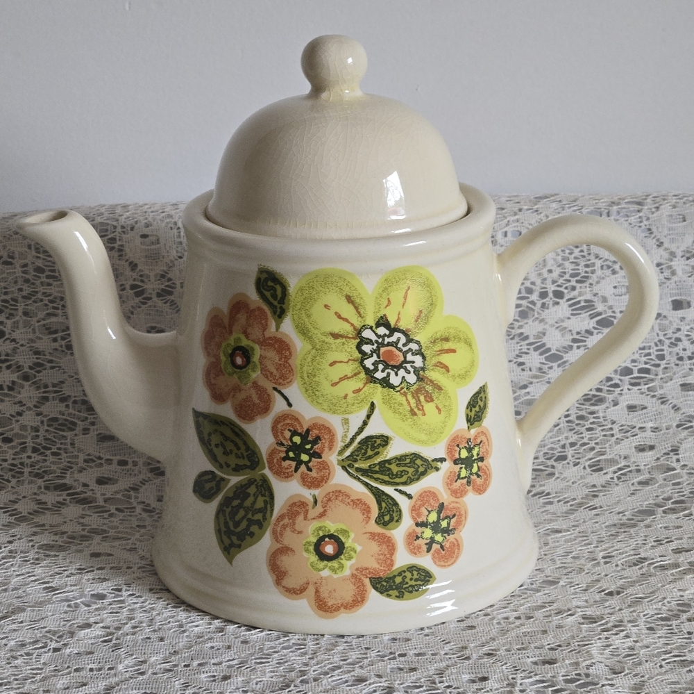Vintage Arthur Wood Floral Ceramic Teapot 6017 Made in England